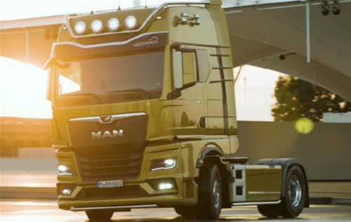 Rama dachowa MAN TGX GX z osłną przeciwsłoneczną MAN individual
